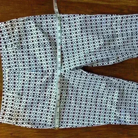 Tyler Boe Women’s Size Small Multicolored Capri Pants Stretchy Classic - Picture 8 of 10